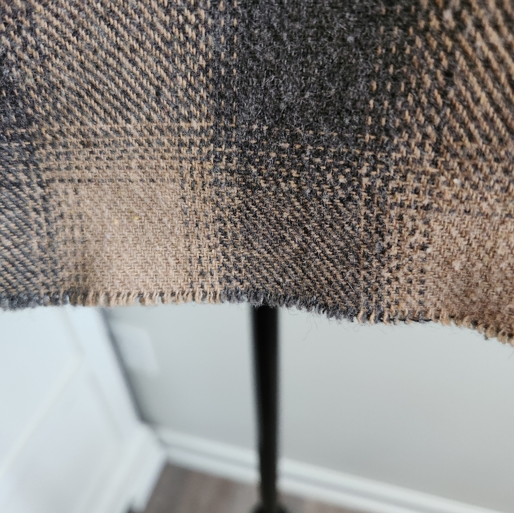 Mod Ref Plaid Cropped Shacket - image 6